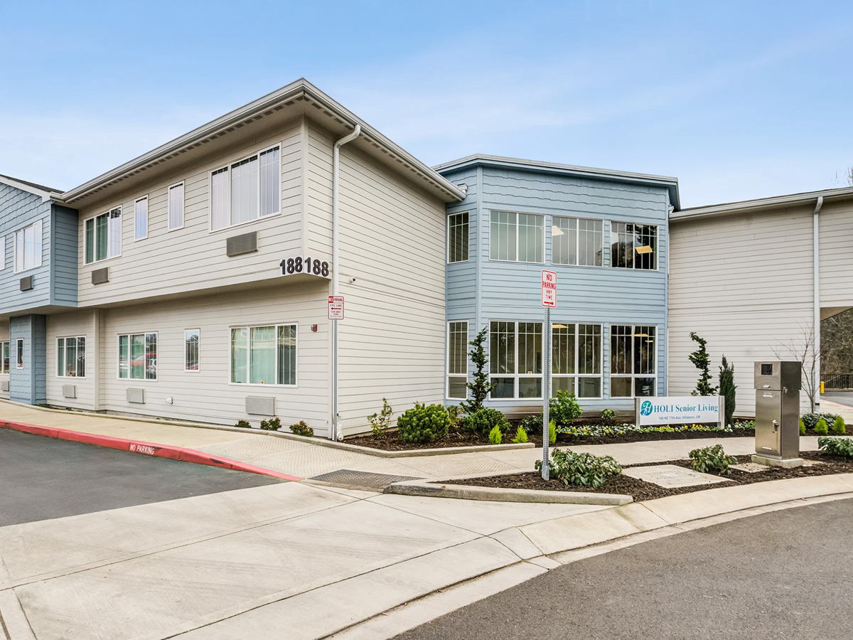 Holi Senior Living Exterior