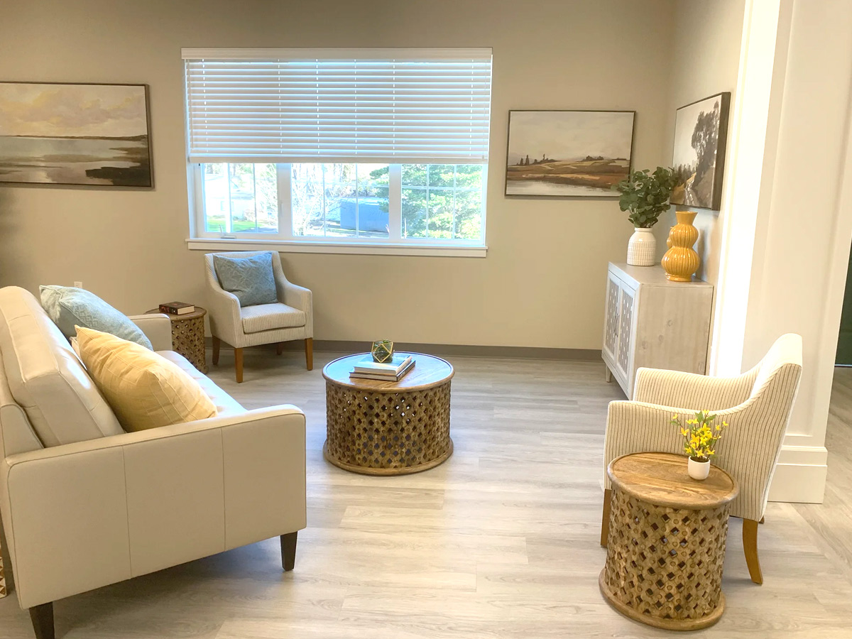 Holi Senior Living Sitting Area