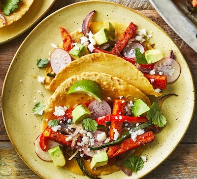 A delicious no-meat fajita on a plate.