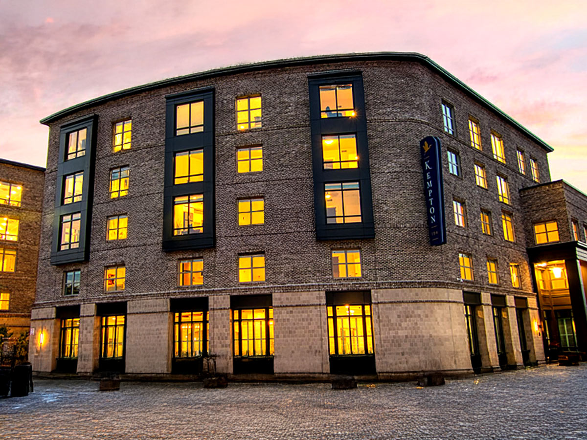 Kempton of Charleston Exterior