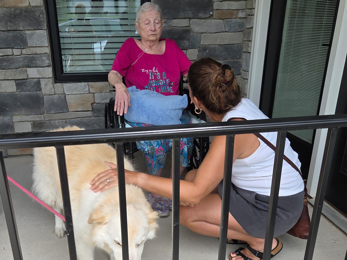Holly Springs Senior Living Therapy Dog