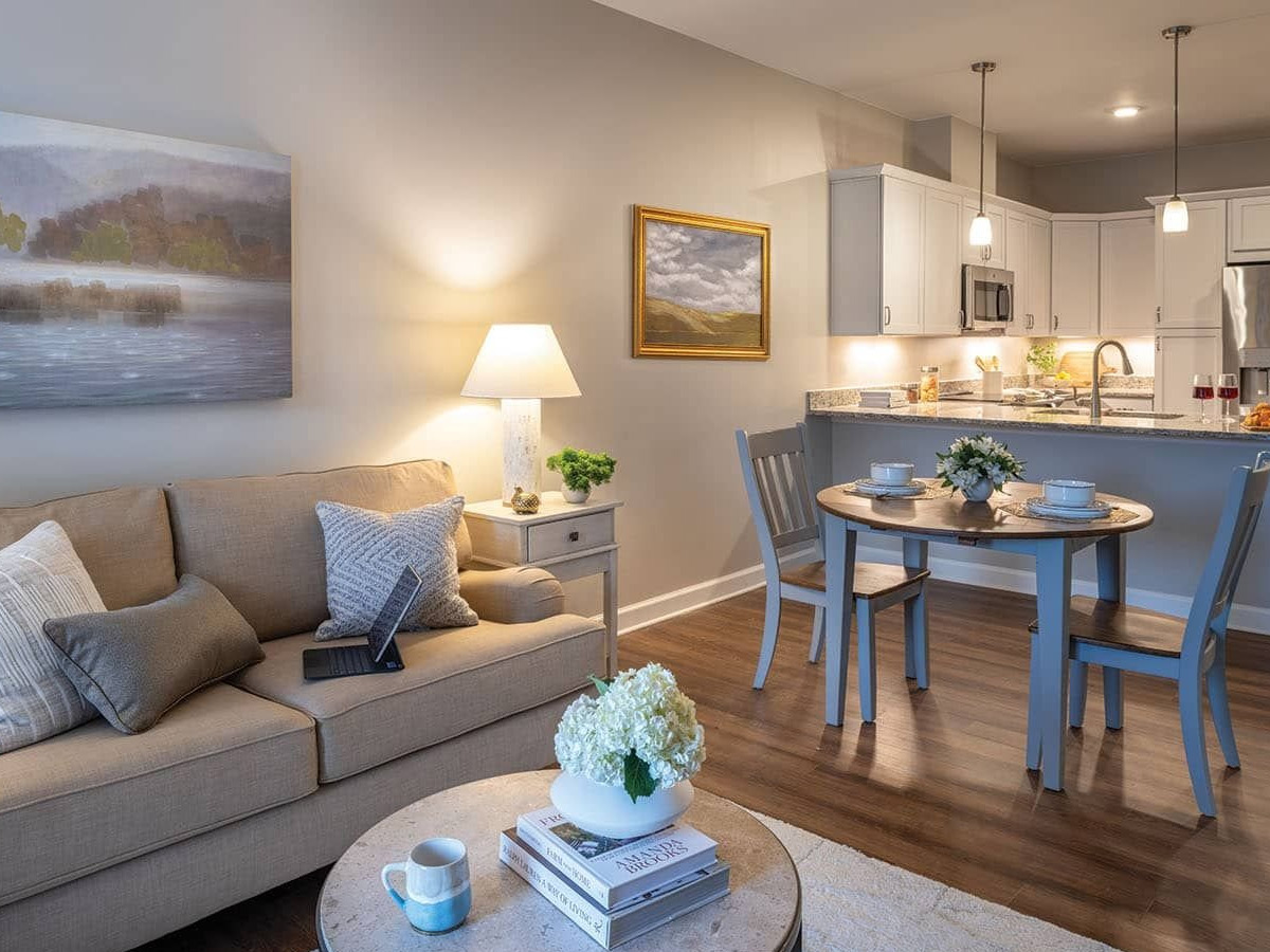 Windsor Run Living Room