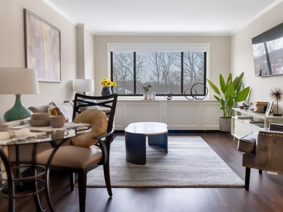 The Virginian Living Room