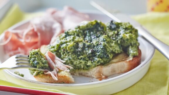 Green eggs and ham on a plate
