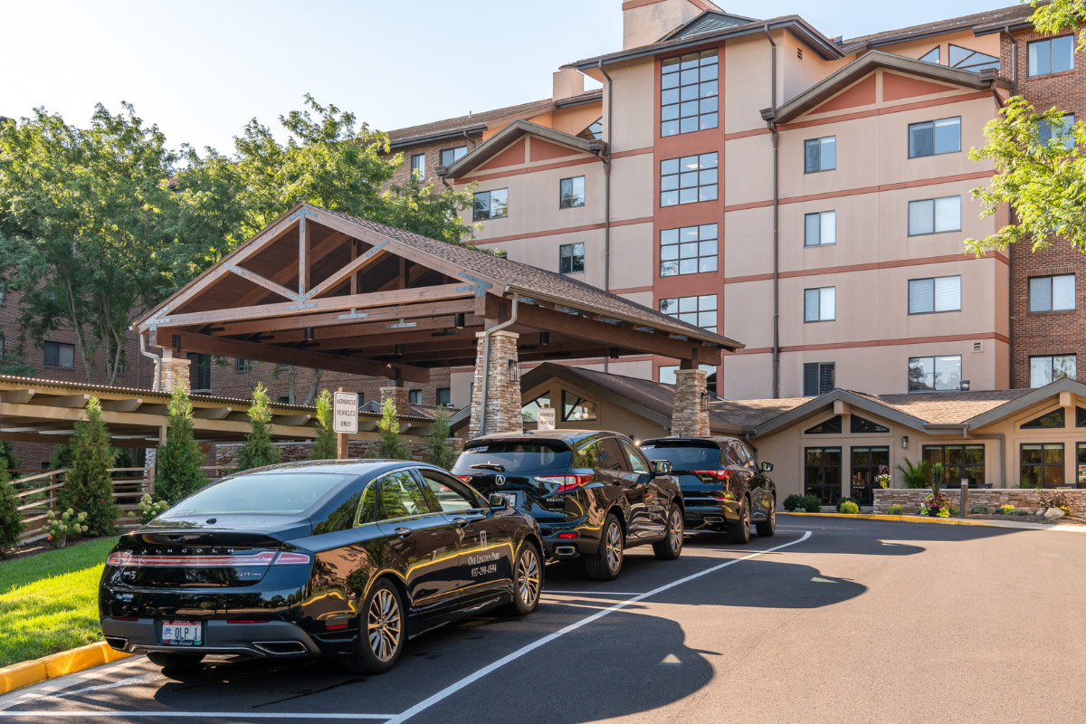 One Lincoln Park entrance