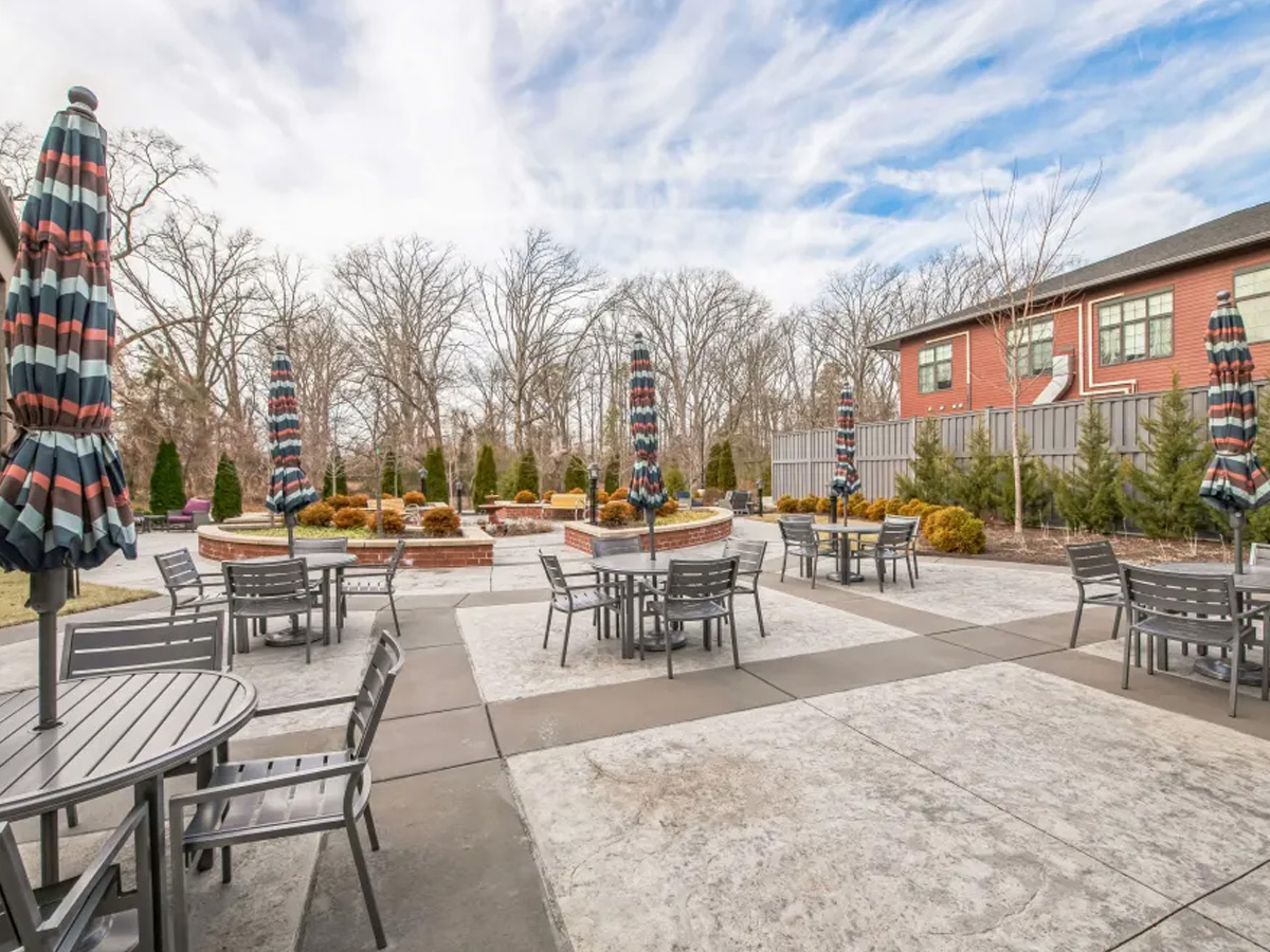 The Barclay at Midlothian Outdoor Patio