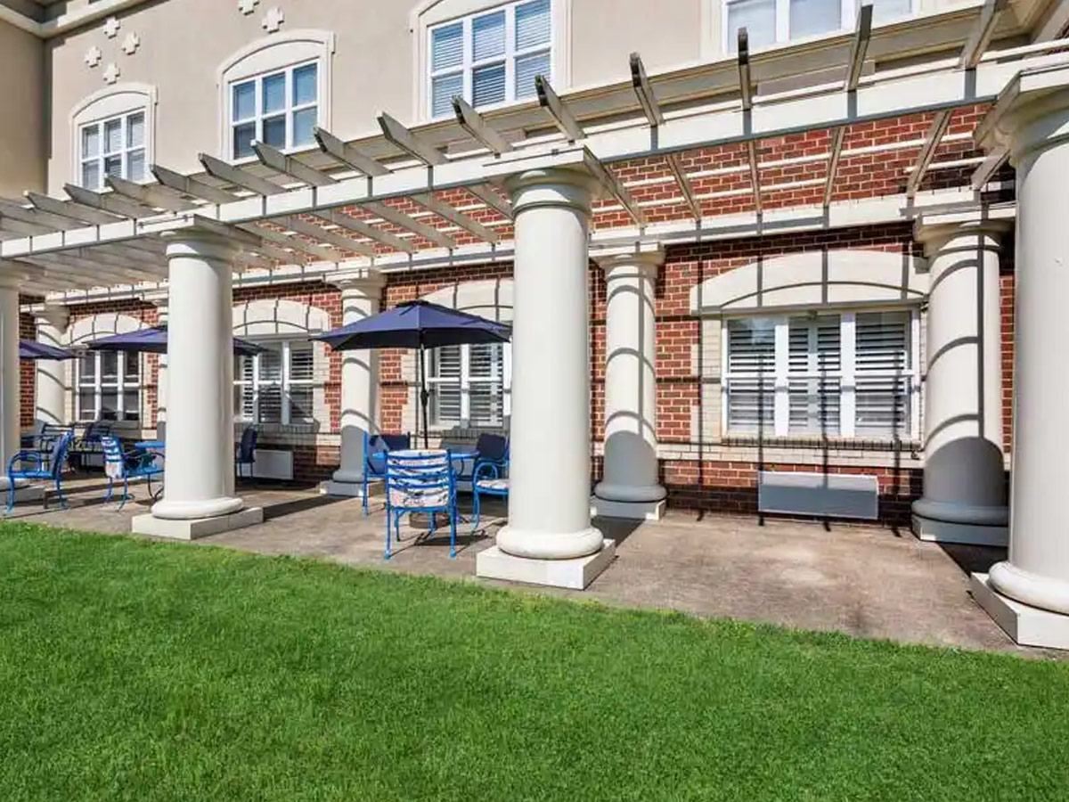 The Estates at Charlottesville Outdoor Patio