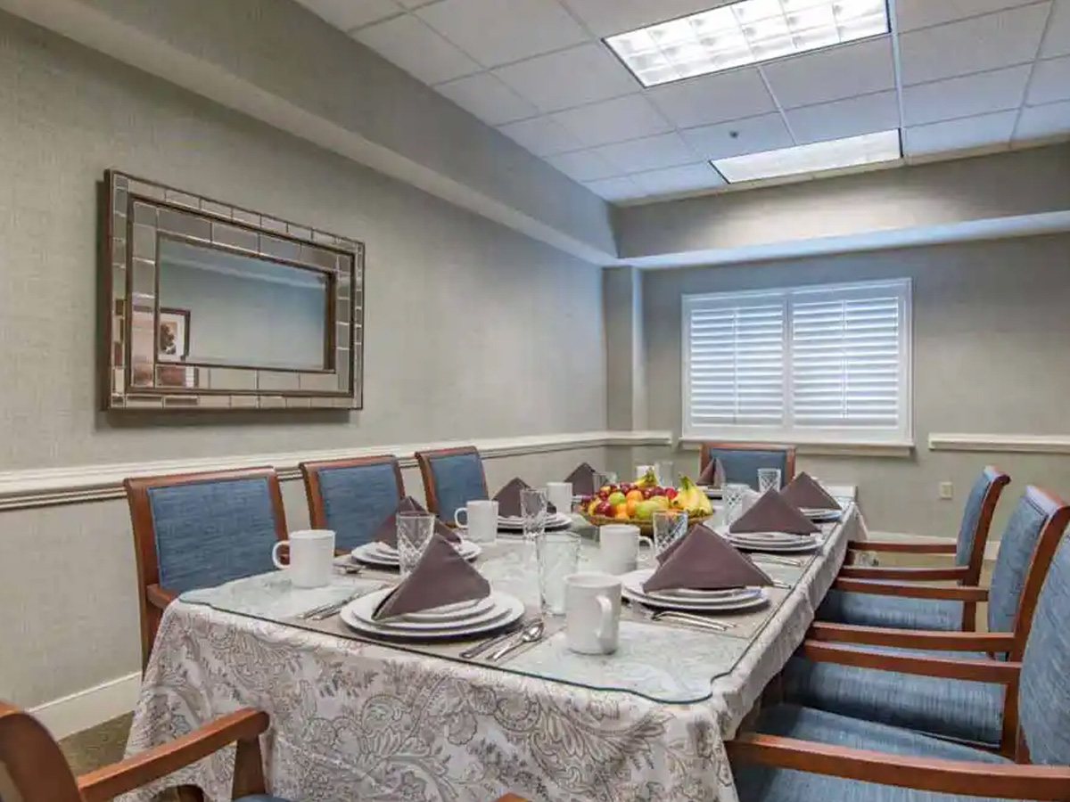 The Estates at Charlottesville Private Dining Room