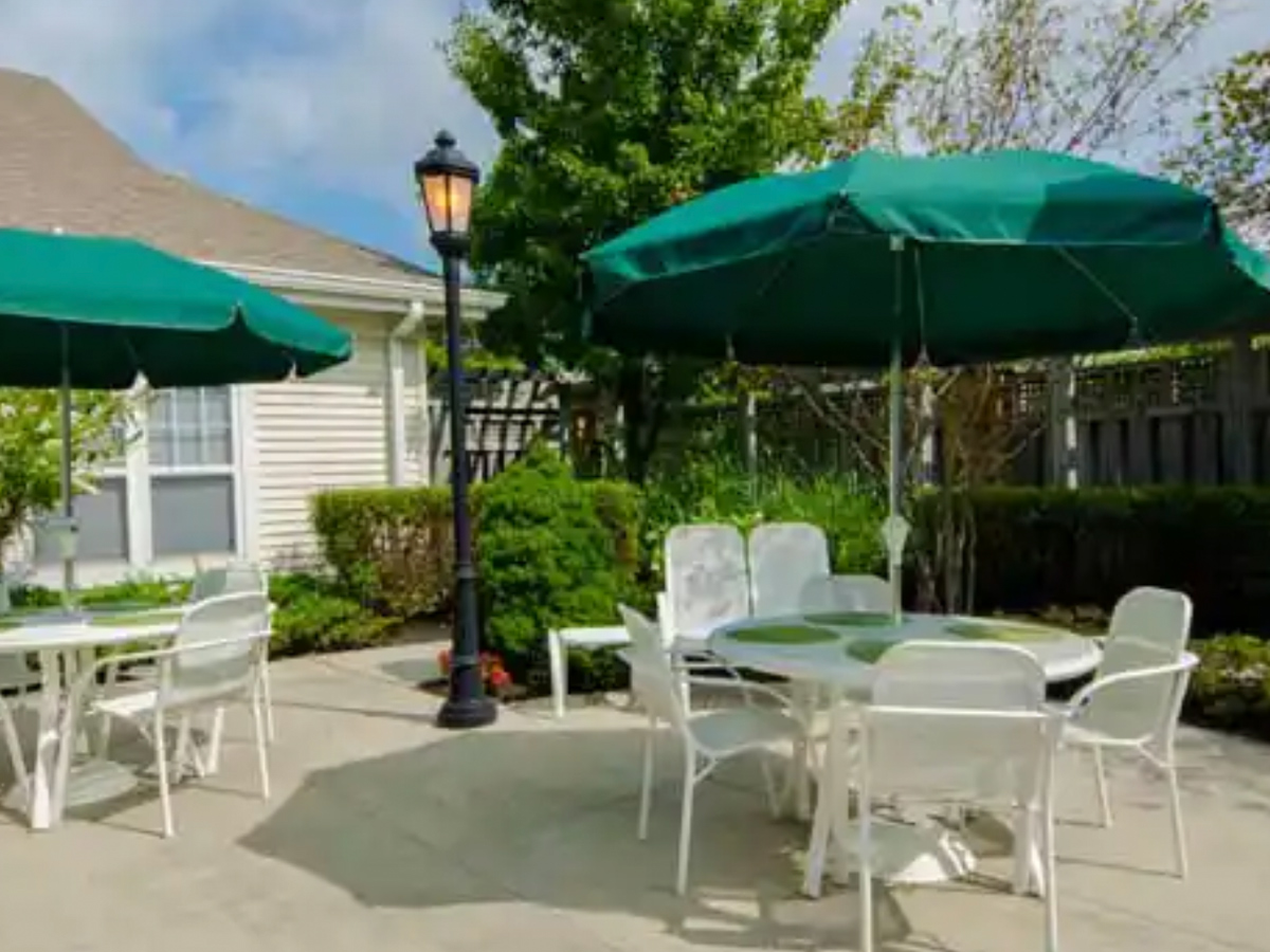 The Pointe at South Harmony Lodge and Place Outdoor Patio