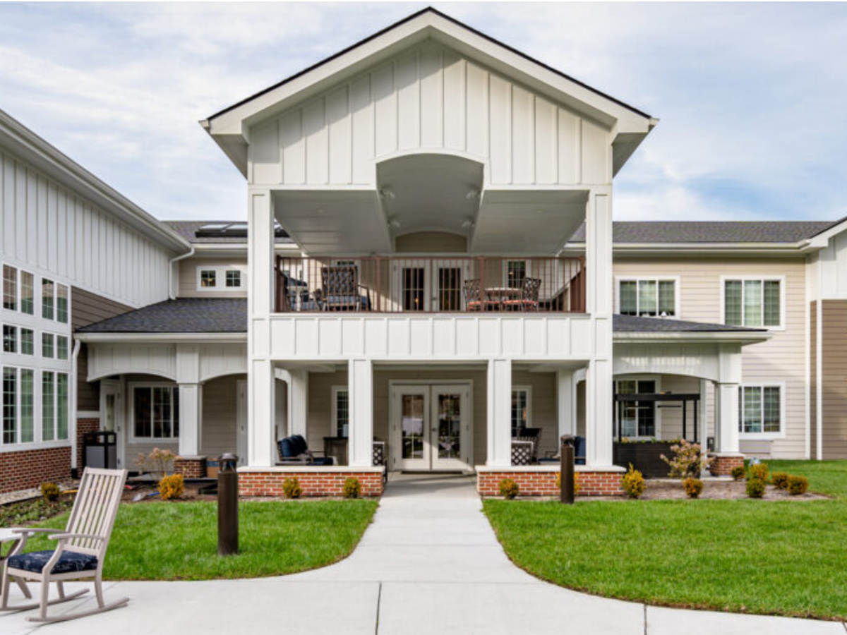 The Vero at Chesapeake Entrance