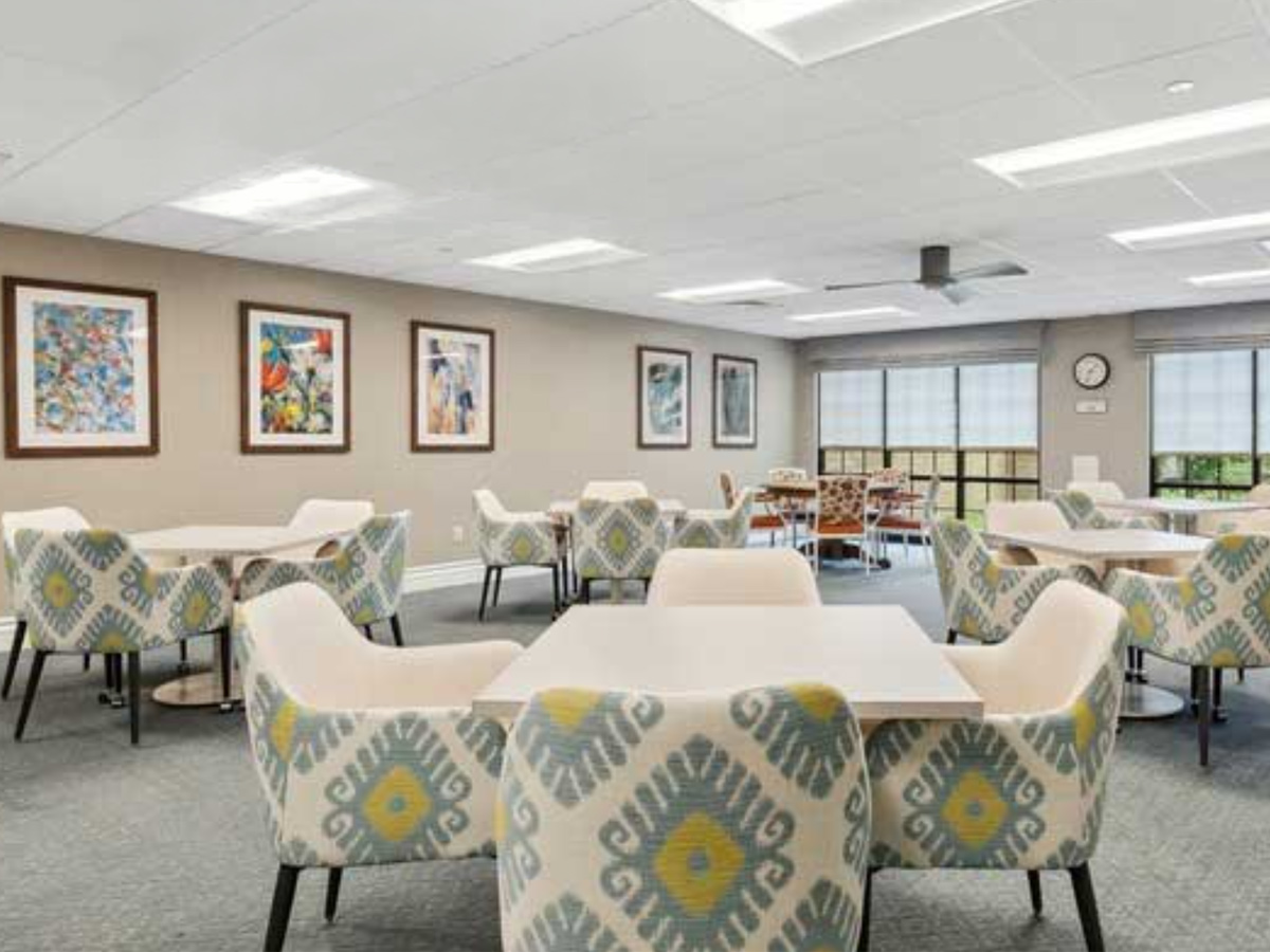 The Pointe at Teaneck Crafts Room
