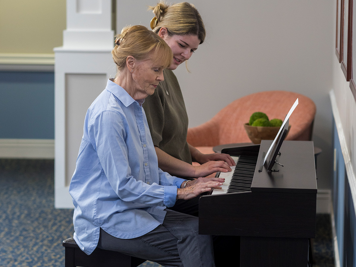 Hermitage Three Chopt Ladies Playing Piano