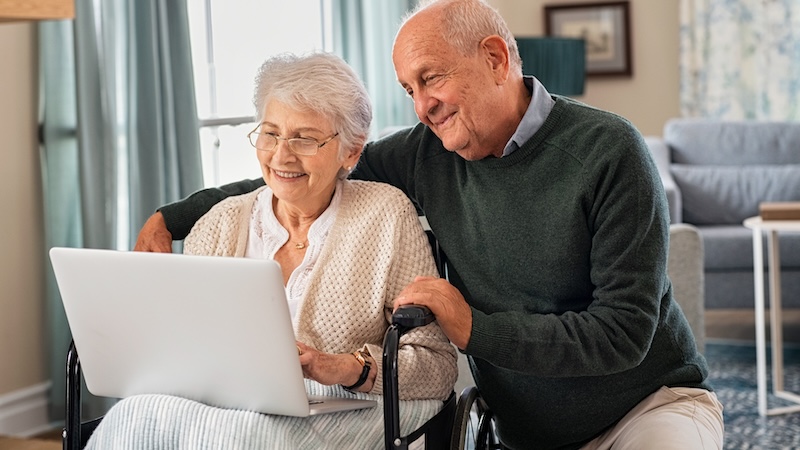 Happy senior couples like this one, with different needs, wonder: Can couples live together in assisted living? Image by Rido