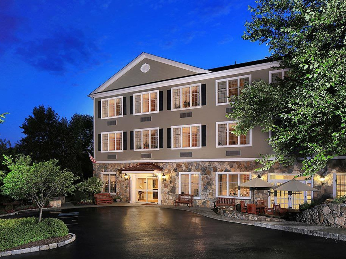 Maplewood at Danbury Exterior at Night