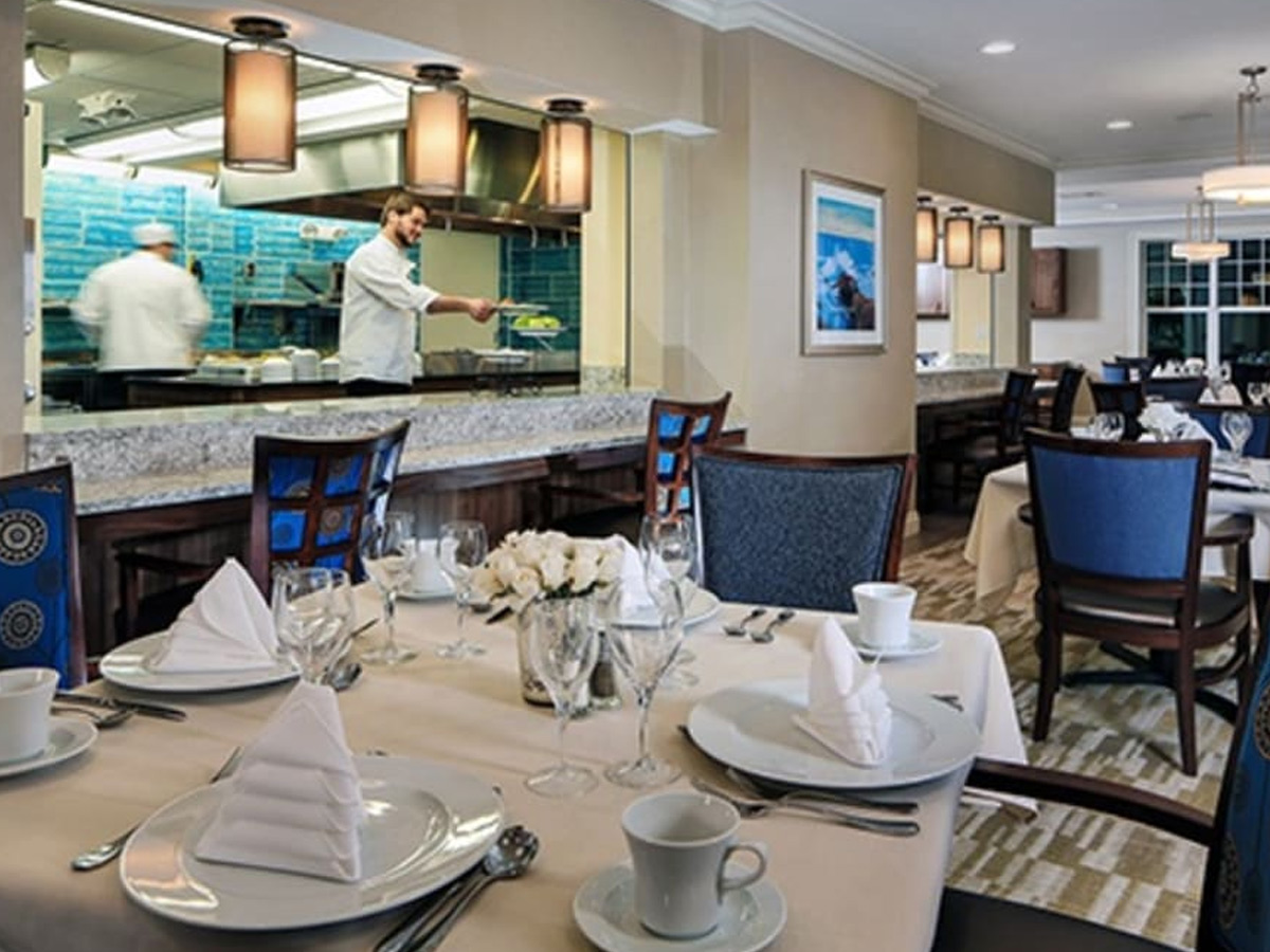 Maplewood at Stony Hill Dining Room