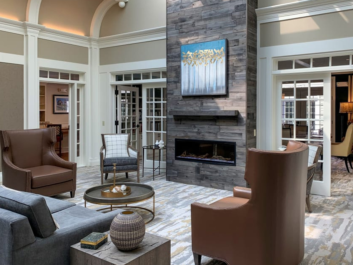 Maplewood at Strawberry Hill Community Lounge Fireplace