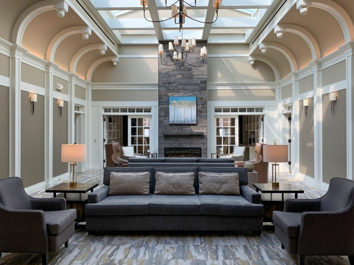 Maplewood at Strawberry Hill Lobby