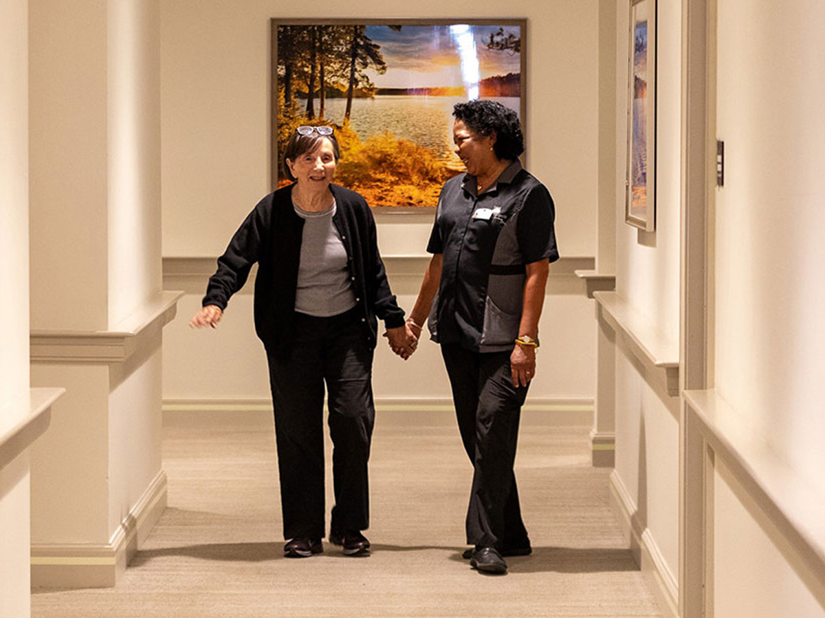 Maplewood at Mill Hill Lady Caregiver Walking