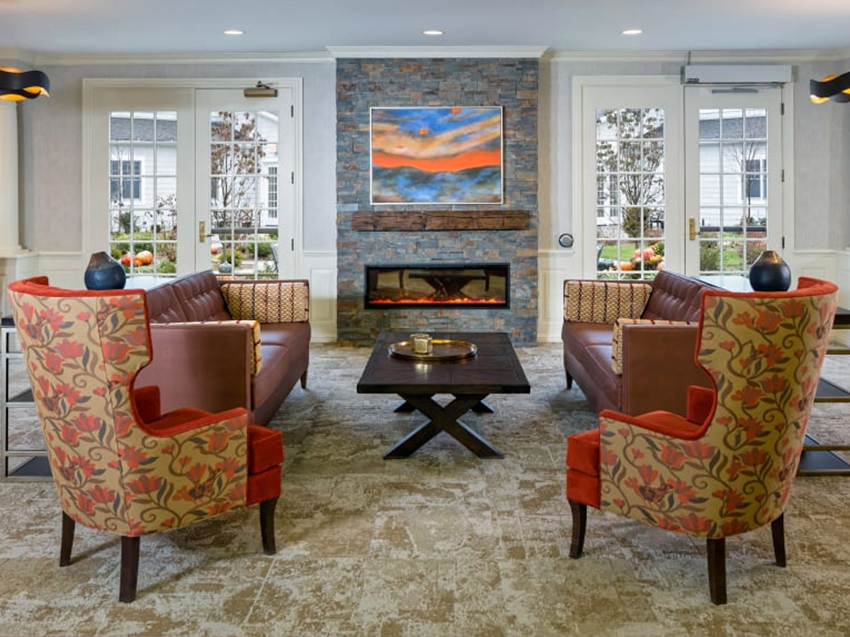 Maplewood at Newton Community Living Room