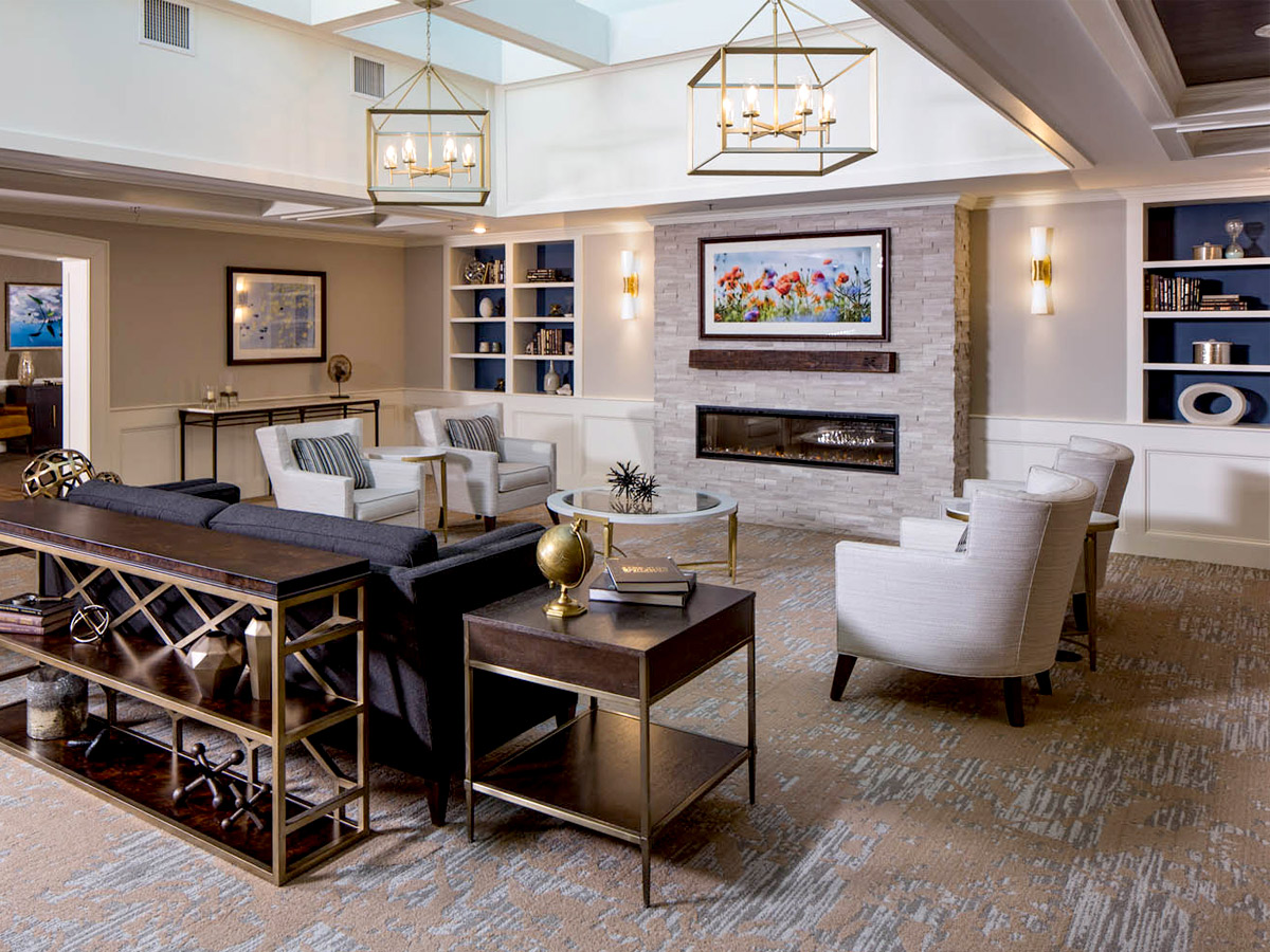 Maplewood at Darien Community Living Room with Fireplace