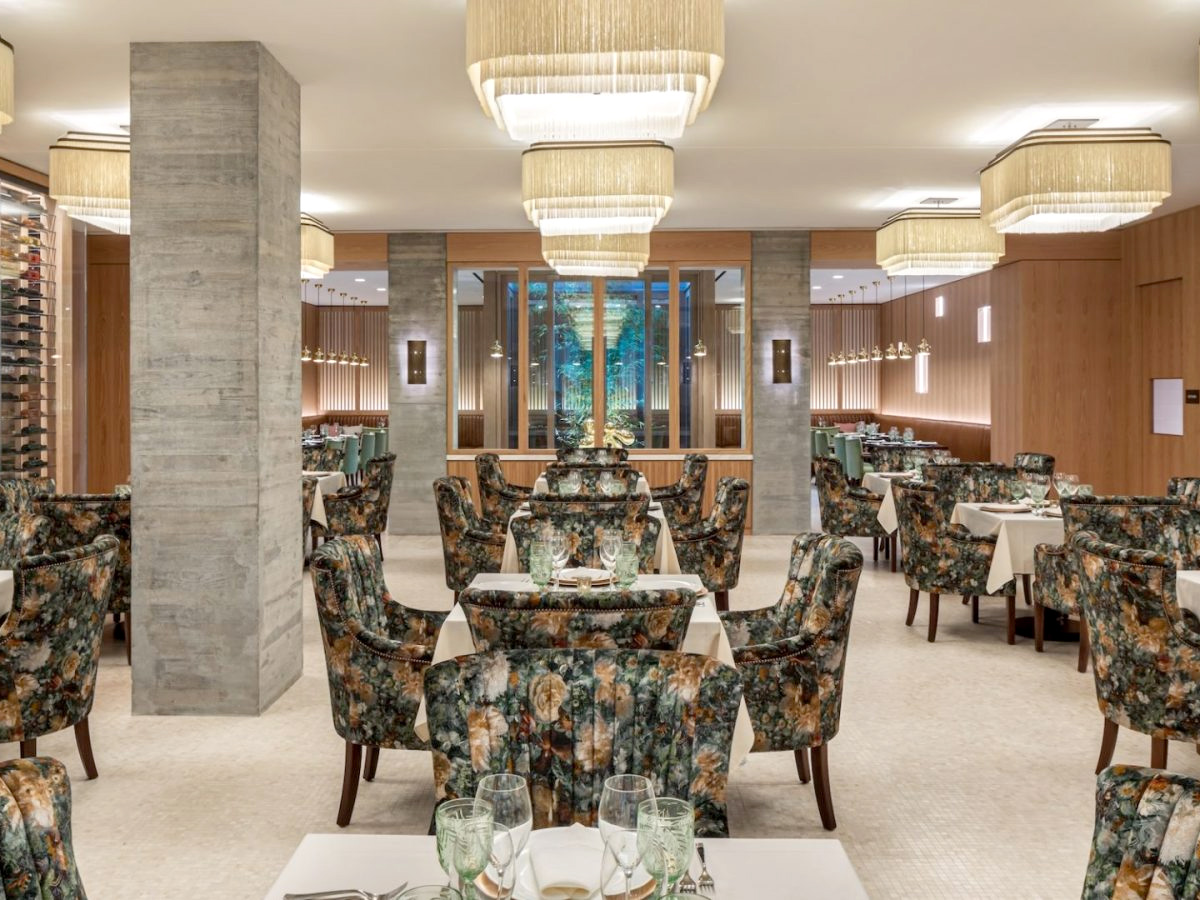 Inspir Carnegie Hill Dining Room