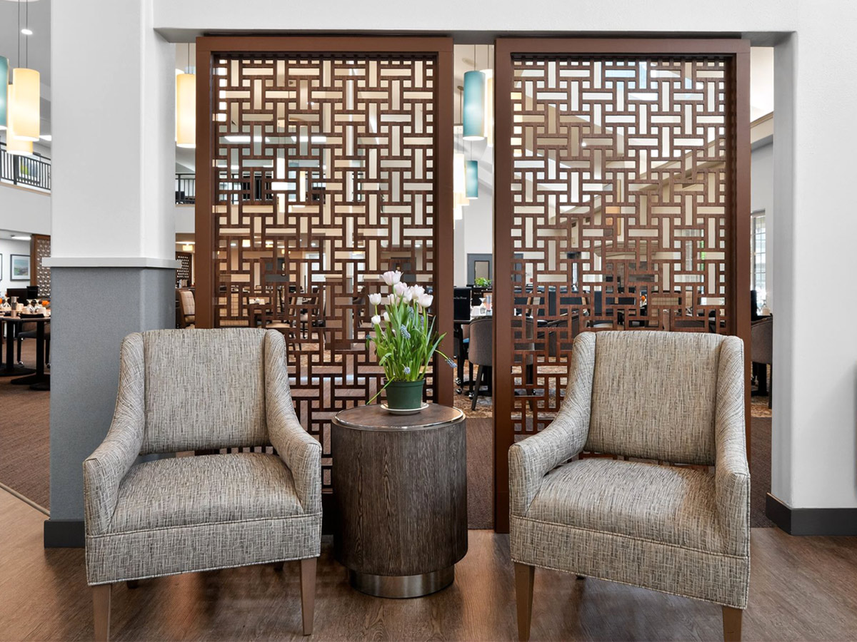 Dogwood Terrace by Barclay House Sitting Area