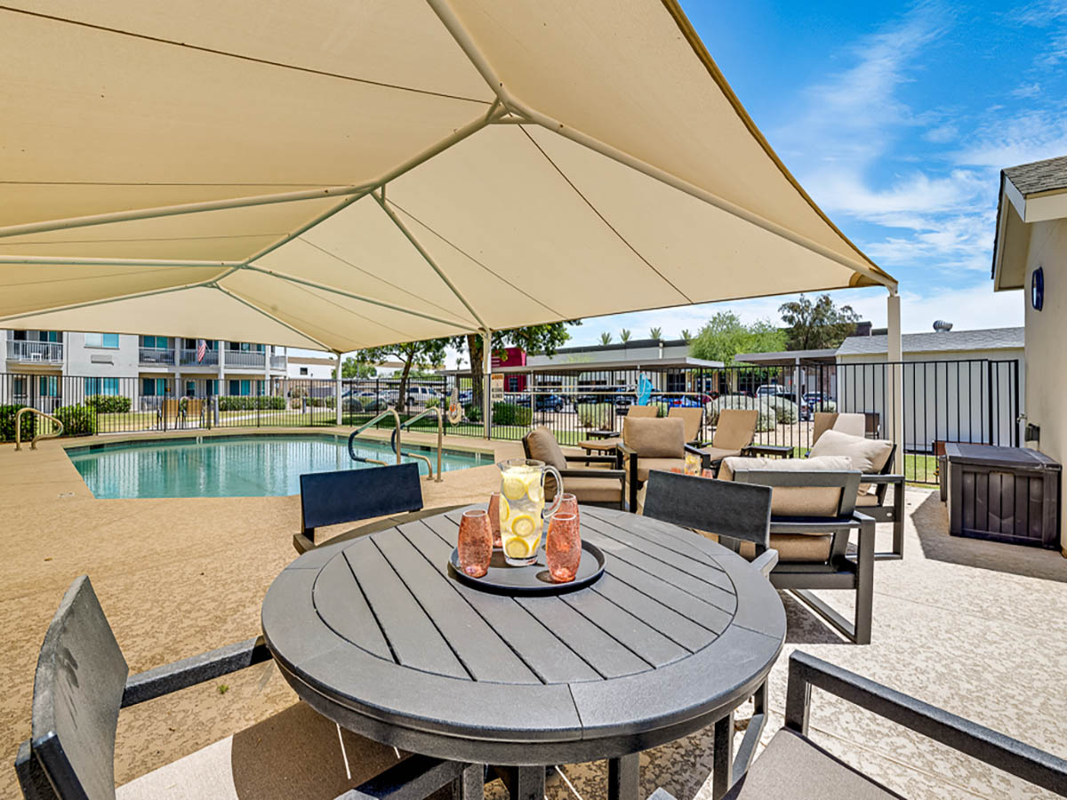 Vista Del Rio Pool Patio