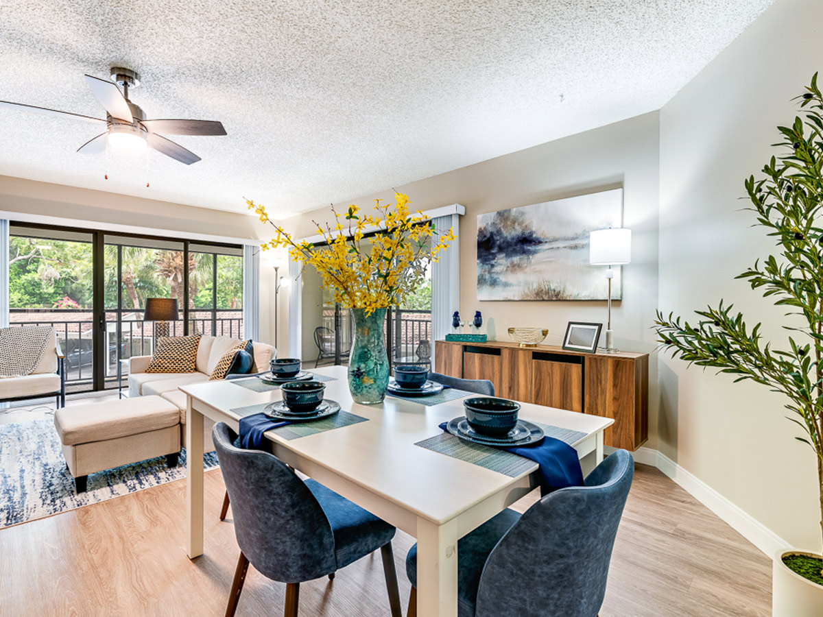 Belleair Towers Dining and Living Room