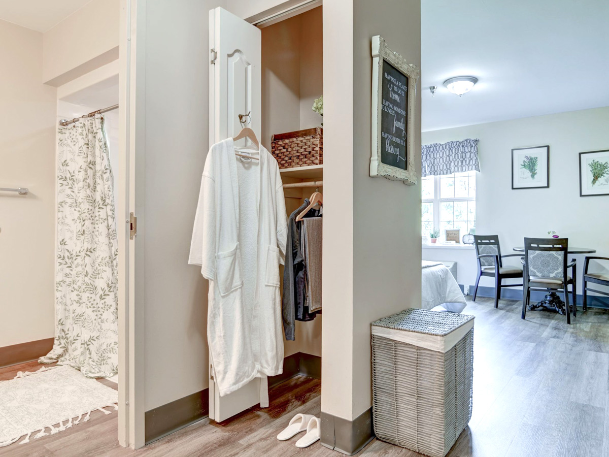 Riverstone Danville Closet