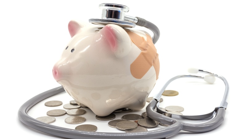 An injured piggy bank representing states with no retirement taxes