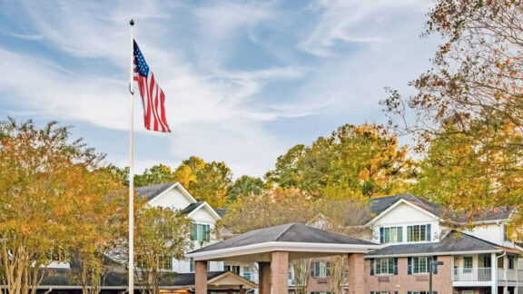 Lighthouse Pointe Exterior