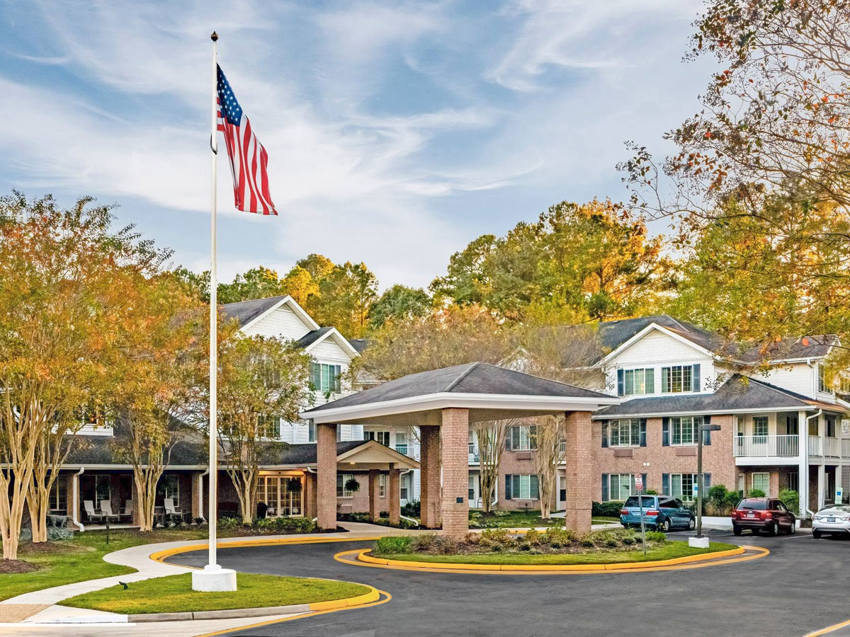 Lighthouse Pointe Exterior