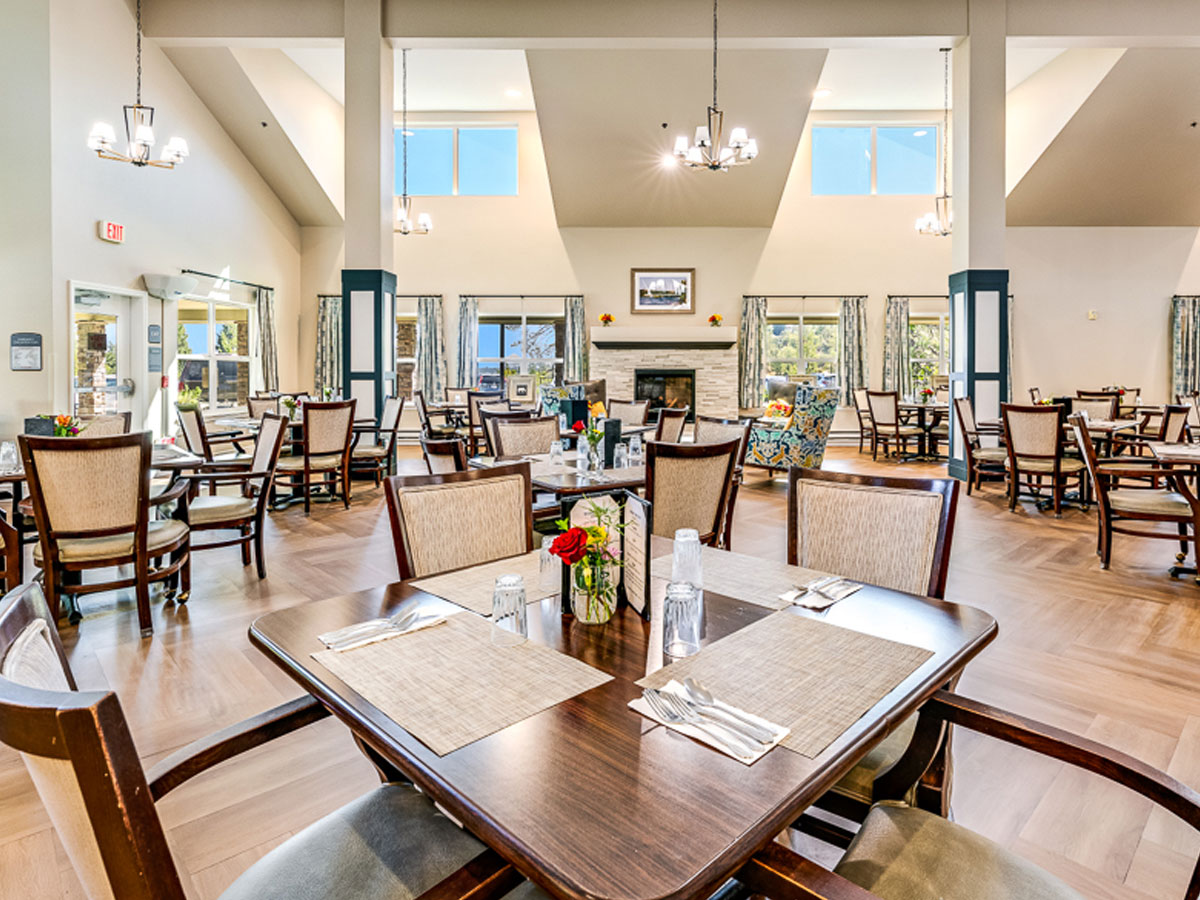 Shasta Estates Dining Room