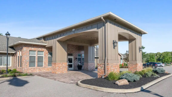 Eden Vista Strongsville Entry