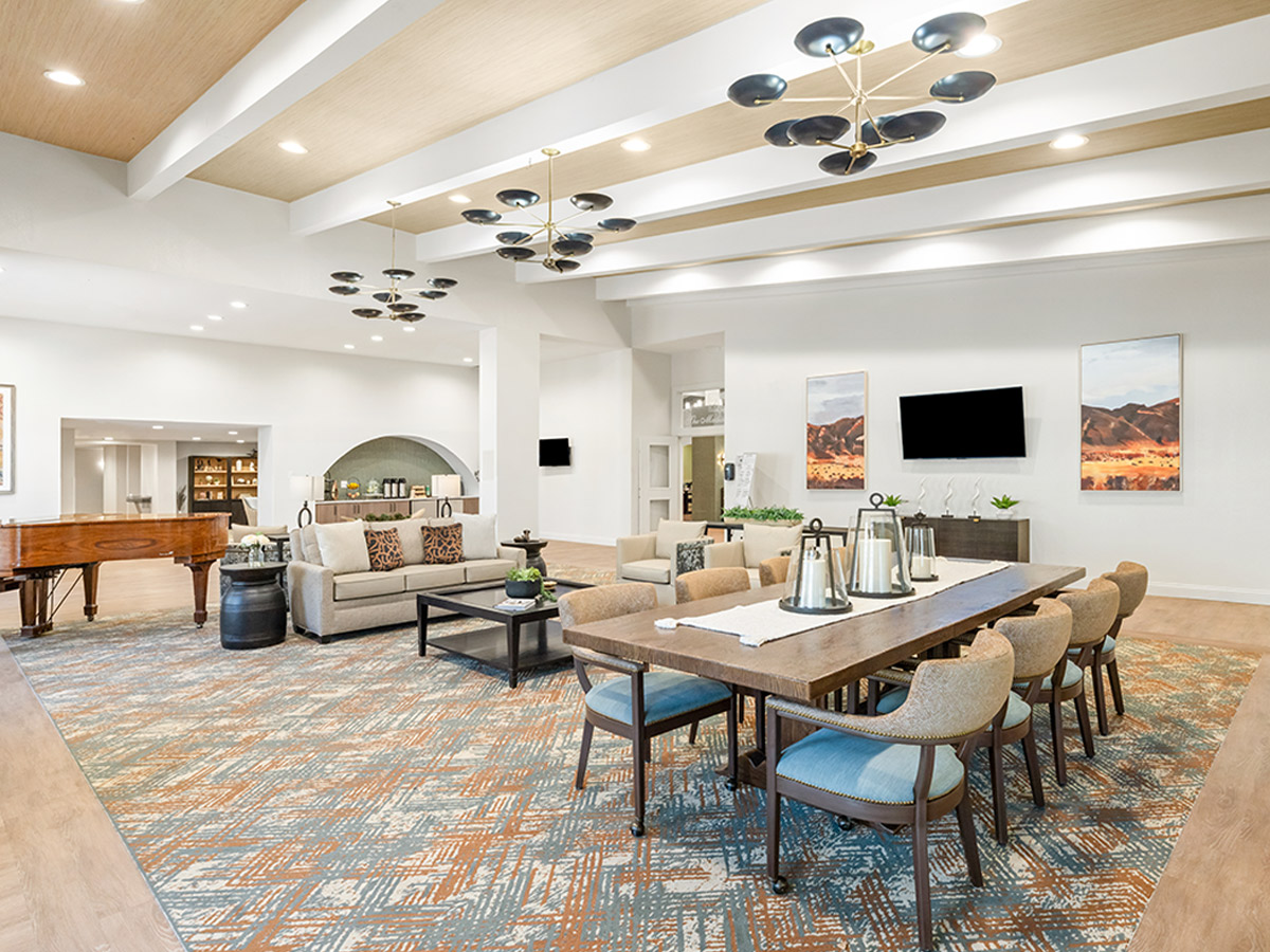 Madison Estates Lounge