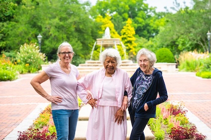 Making friends at Commonwealth Senior Living